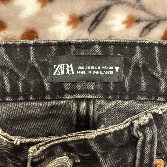 Zara Woman Black Straight Jeans - Picture 4 of 5